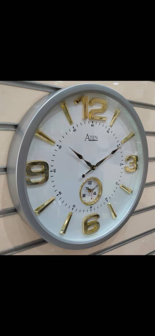 ساعت دیواری کادویی اتن