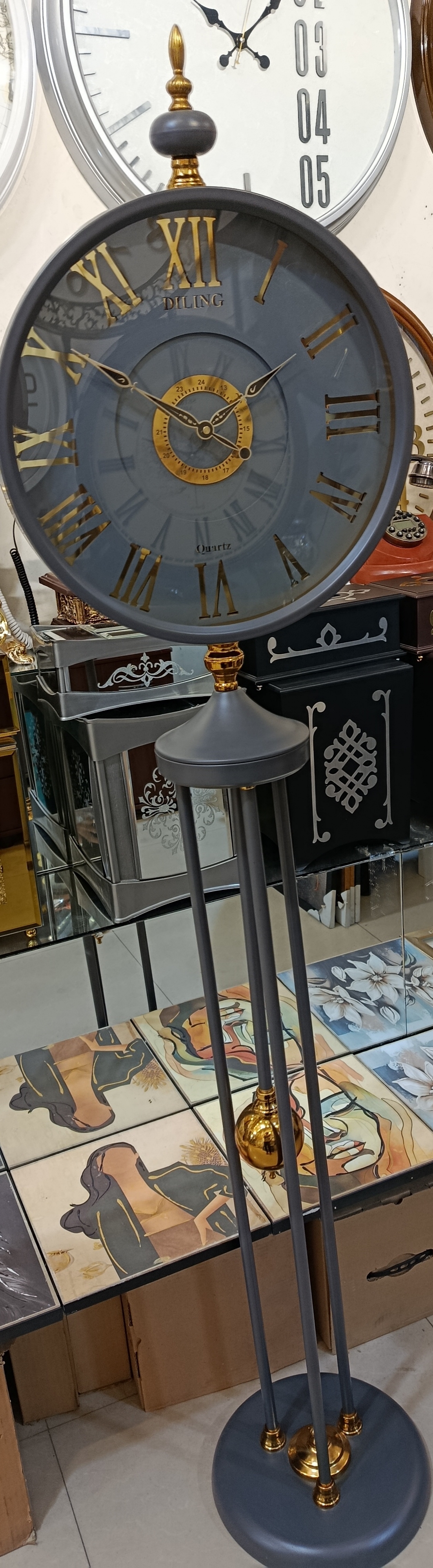 ساعت ایستاده تک پایه دیلینگ