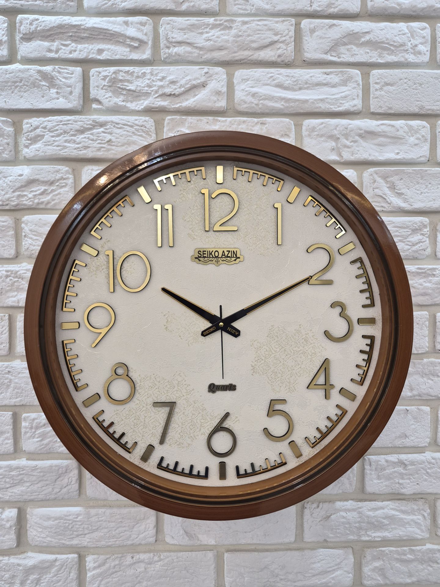 ساعت دیواری متوسط سیکو اذین309